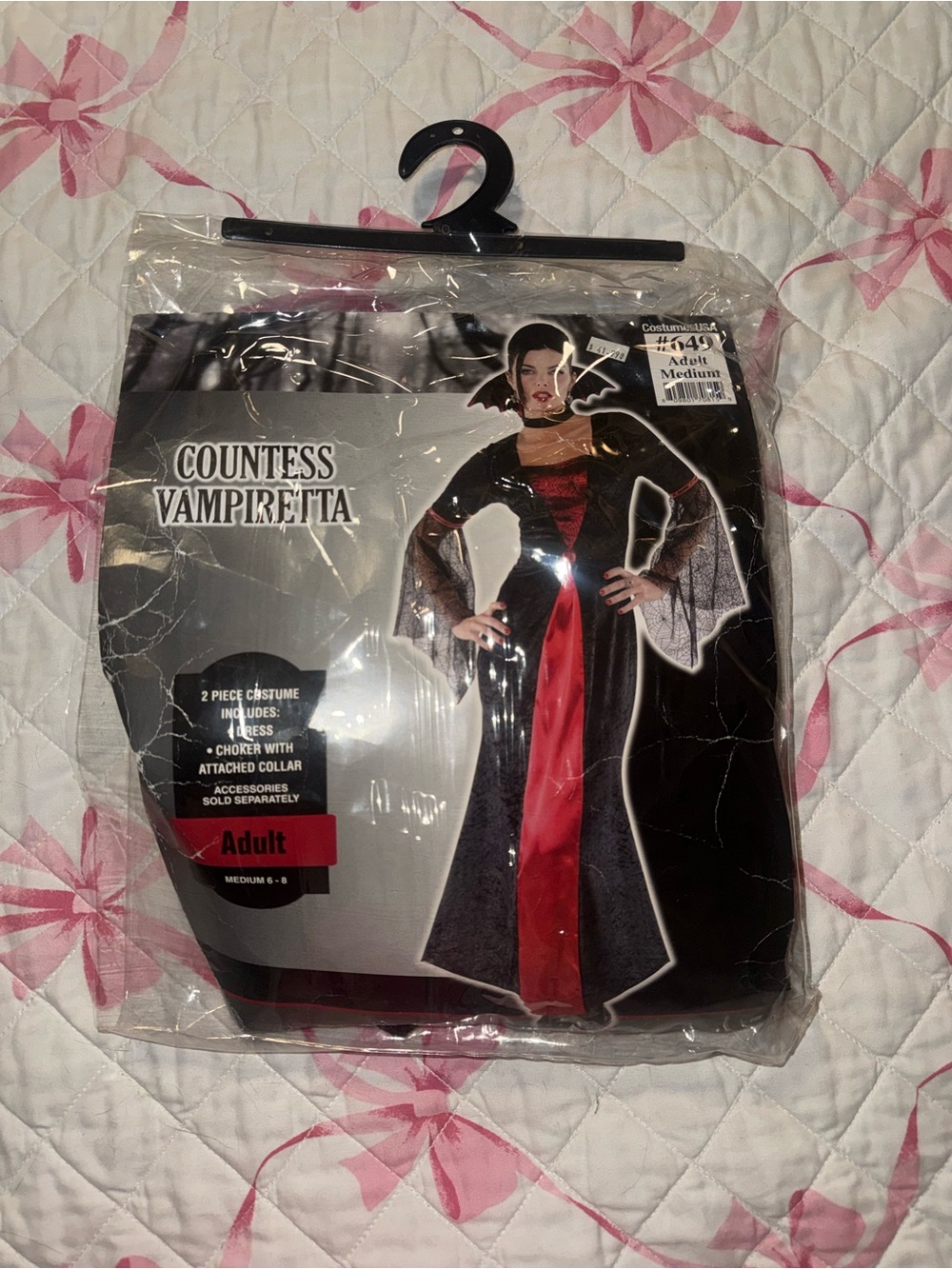 Countess Vampiretta Black & red velvet vampire costume